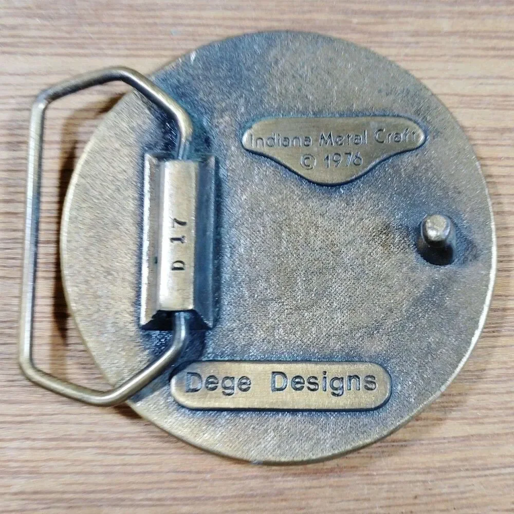 Vintage 1976 Unicorn Brass Belt Buckle Indiana Metal Craft Dege Geen Enamel